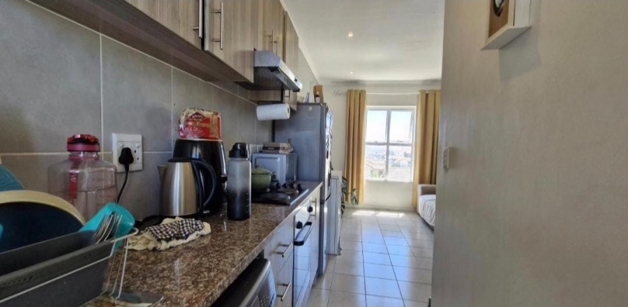 2 Bedroom Property for Sale in Muizenberg Western Cape